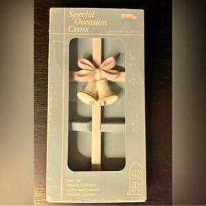 Vintage VALENCIA Religious Special Occasion Cross (1990)